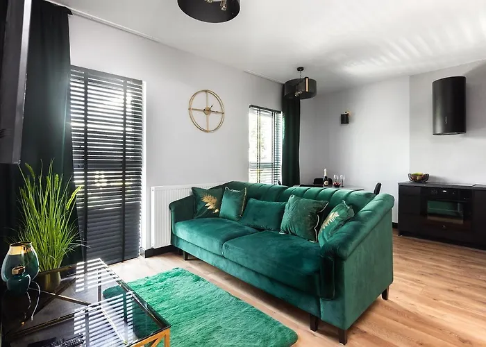 Victoria Apartment